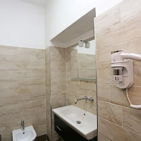 Bed & Breakfast La Terrazza Sul Colosseo 3*